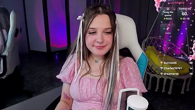 kaisajenner online show from 07/15/26, 10:31