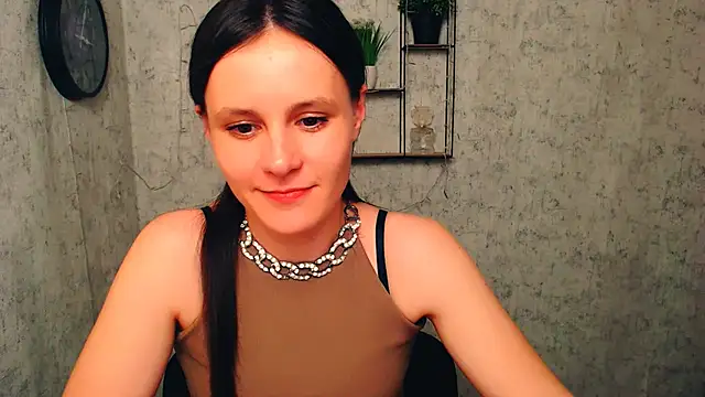 ValeriaHeart  online show from 02/10/25, 03:42