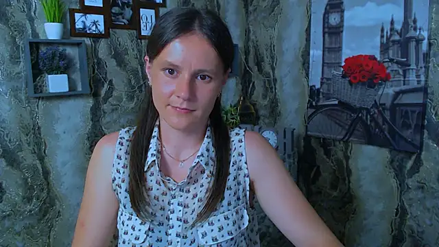 ValeriaHeart  online show from 05/23/26, 01:37