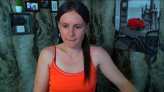 ValeriaHeart  online show from 05/26/26, 02:24