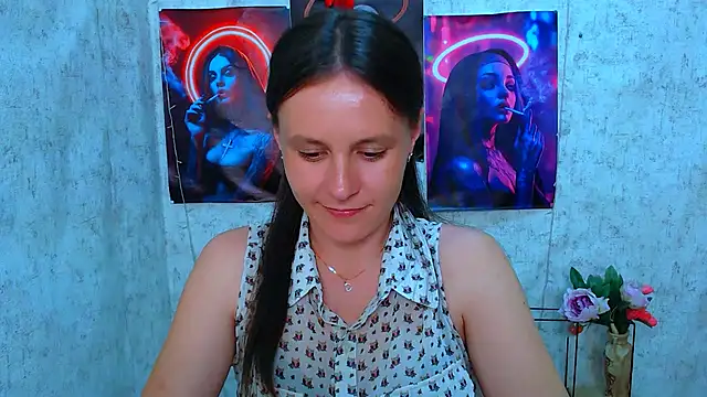 ValeriaHeart  online show from 06/03/26, 02:44