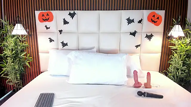 DashaQuinn online show from 10/29/25, 11:34