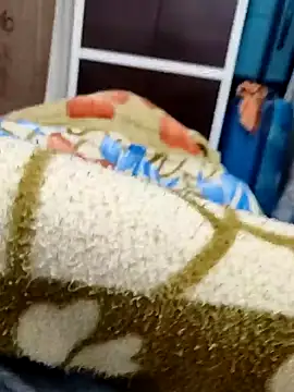 Hot funky boy online show from 02/04/25, 04:29