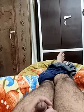 Hot funky boy online show from 02/10/25, 07:49