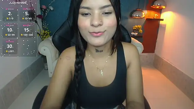 Mia ynocolucci online show from 09/08/25, 11:26