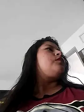 Snapshot of Rachel_new20 chatting on 03/13/25, 08:11 Rachel new20 online show from 03/13/25, 08:11