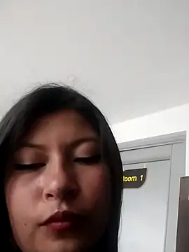 Snapshot of Rachel_new20 chatting on 03/18/25, 07:20 Rachel new20 online show from 03/18/25, 07:20