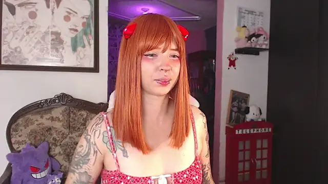 Snapshot of AriYokai chatting on 12/18/25, 12:17 AriYokai online show from 12/18/25, 12:17