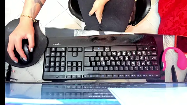 Snapshot of Kataleya_88 chatting on 10/04/25, 02:53 Kataleya 88 online show from 10/04/25, 02:53