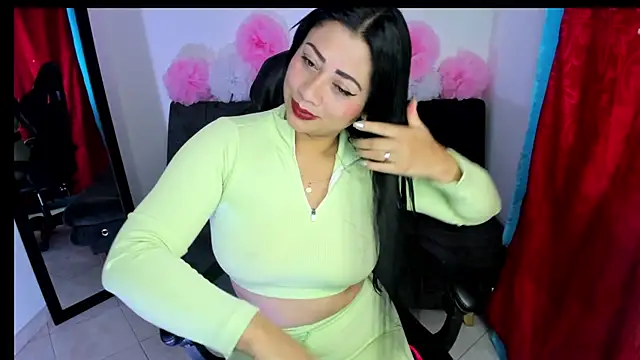 Snapshot of Kataleya_88 chatting on 10/08/25, 12:03 Kataleya 88 online show from 10/08/25, 12:03