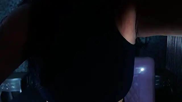 Snapshot of ScarletKray chatting on 09/25/25, 11:14 ScarletKray online show from 09/25/25, 11:14