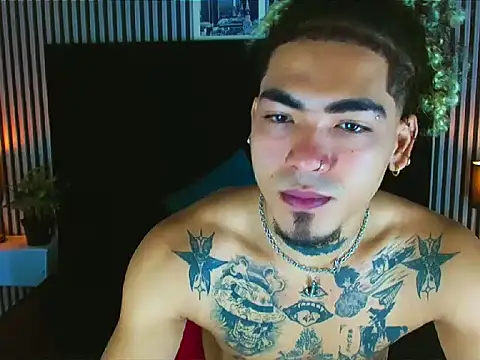 LihanJor 23 online show from 10/10/25, 01:21