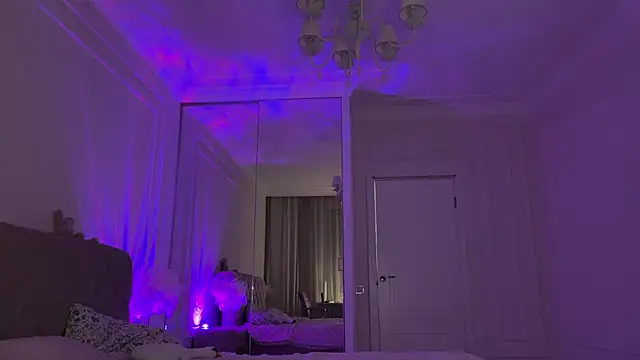 Kisskeyy online show from 02/09/25, 11:15