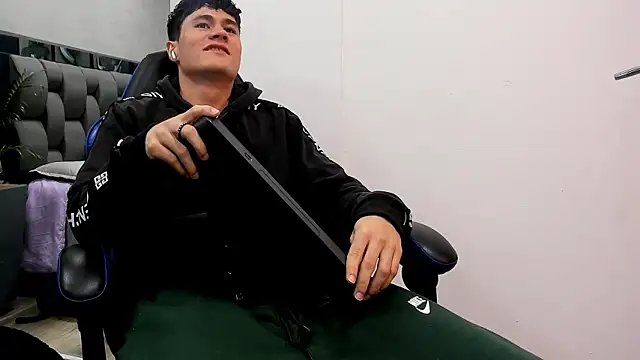 roan birkin online show from 10/08/25, 07:22