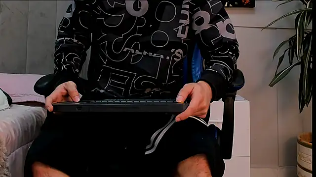 roan birkin online show from 06/10/26, 07:24