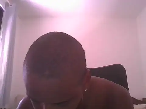 ONegodoce25 online show from 05/17/26, 01:51