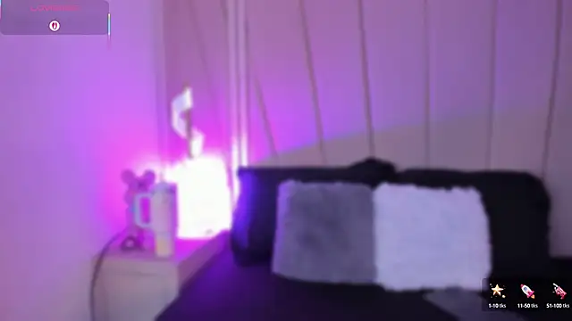 Nikki vega online show from 02/25/25, 04:46