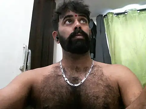 Snapshot of indianhairybull chatting on 02/04/25, 04:15 indianhairybull online show from 02/04/25, 04:15