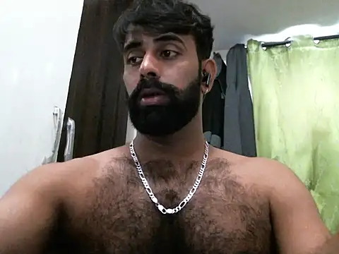 Snapshot of indianhairybull chatting on 02/08/25, 05:08 indianhairybull online show from 02/08/25, 05:08