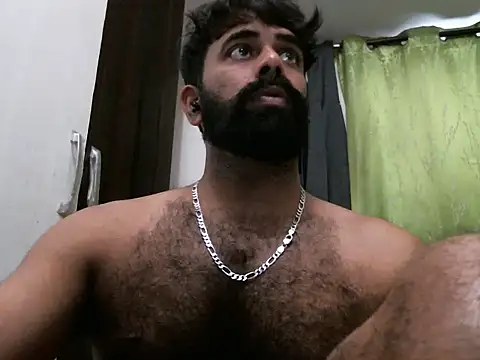 Snapshot of indianhairybull chatting on 02/20/25, 11:42 indianhairybull online show from 02/20/25, 11:42