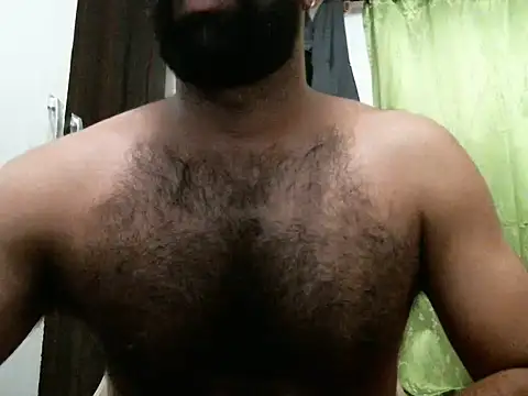 Snapshot of indianhairybull chatting on 02/26/25, 05:53 indianhairybull online show from 02/26/25, 05:53
