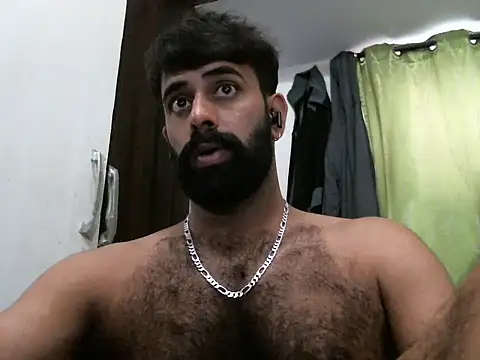 Snapshot of indianhairybull chatting on 03/02/25, 04:28 indianhairybull online show from 03/02/25, 04:28
