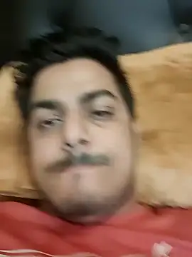 Snapshot of sethgamble000777 chatting on 02/01/25, 11:10 sethgamble000777 online show from 02/01/25, 11:10