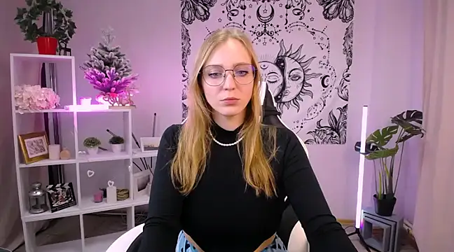 VeronicaAndersen online show from 02/13/25, 03:35