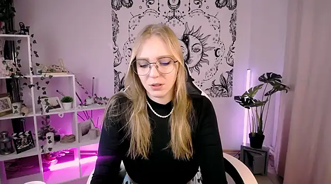 VeronicaAndersen online show from 02/27/25, 09:14