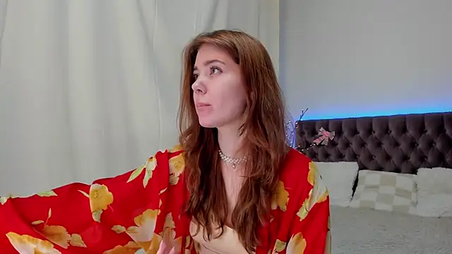 Ella Mayers online show from 02/16/25, 03:04