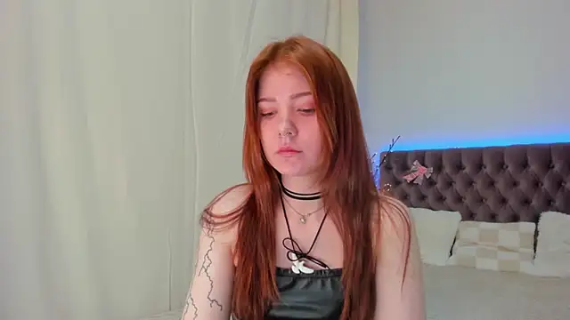 Ella Mayers online show from 03/14/25, 12:43