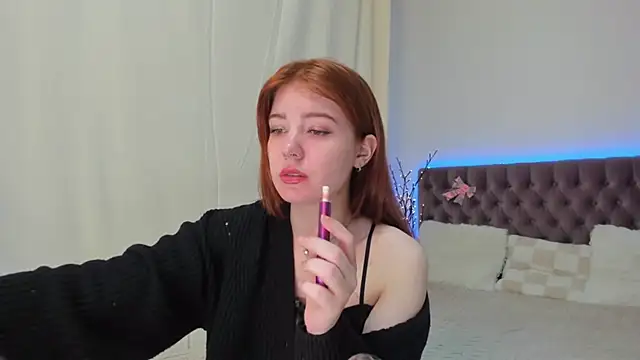 Ella Mayers online show from 03/21/25, 01:24