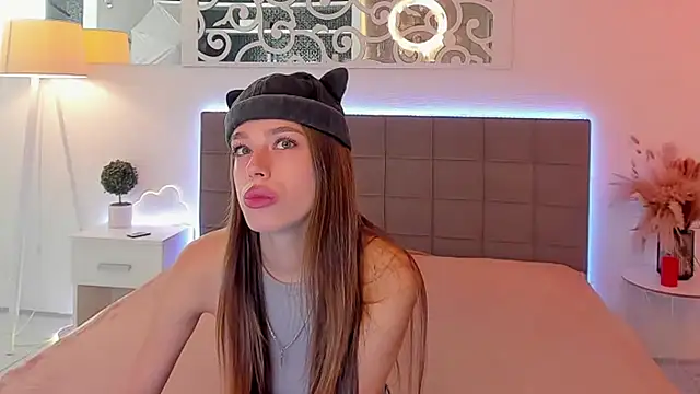 Snapshot of melissacrayzy chatting on 06/09/26, 05:30 melissacrayzy online show from 06/09/26, 05:30