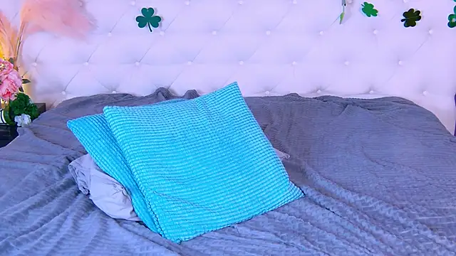 Snapshot of just_gay_ chatting on 03/19/25, 08:11 just gay  online show from 03/19/25, 08:11