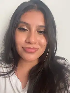 Snapshot of Arianna_Fioree chatting on 07/16/26, 10:05 Arianna Fioree online show from 07/16/26, 10:05