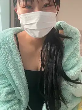 Snapshot of Rara__oo chatting on 02/14/25, 07:07 Rara oo online show from 02/14/25, 07:07