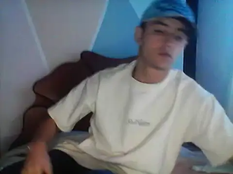 Snapshot of daimon_king05 chatting on 03/10/25, 05:07 daimon king05 online show from 03/10/25, 05:07