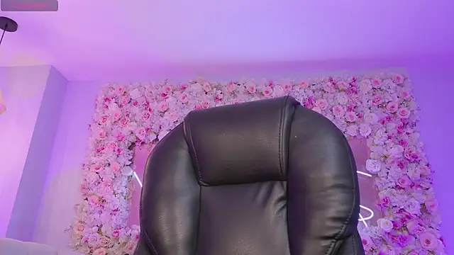 AmaiaHaywood online show from 12/04/25, 05:39