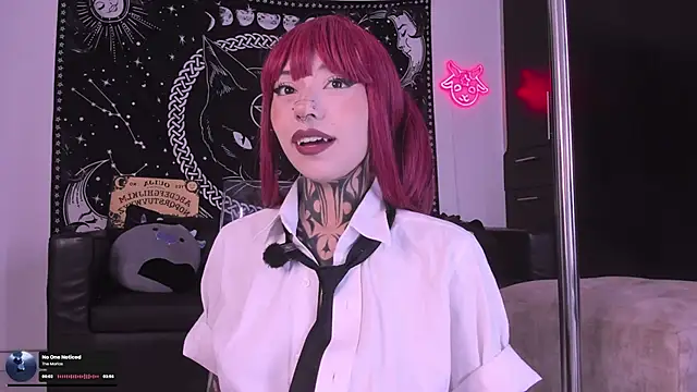 hazellwitch online show from 09/11/25, 03:34