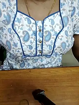 Tamil Radha online show from 09/26/25, 05:17