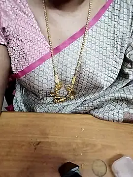 Tamil Radha online show from 10/08/25, 05:43