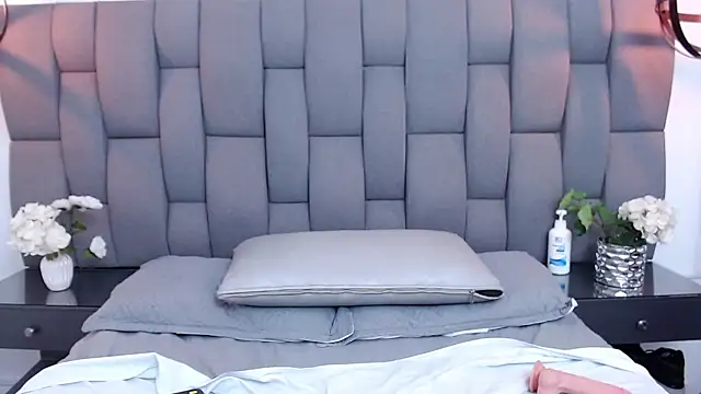 Snapshot of Sofiavillegaz chatting on 02/06/25, 02:48 Sofiavillegaz online show from 02/06/25, 02:48