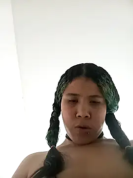Snapshot of kimberlitaz chatting on 02/07/25, 10:08 kimberlitaz online show from 02/07/25, 10:08