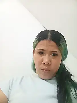 Snapshot of kimberlitaz chatting on 02/23/25, 04:17 kimberlitaz online show from 02/23/25, 04:17