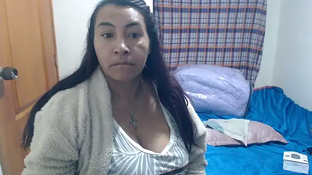Snapshot of Siblleyx chatting on 05/15/26, 12:39 Siblleyx online show from 05/15/26, 12:39