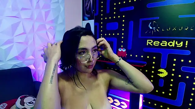 Enyel valmina online show from 02/02/25, 05:48