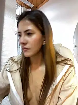 Andrea18 blonde online show from 02/22/25, 03:58