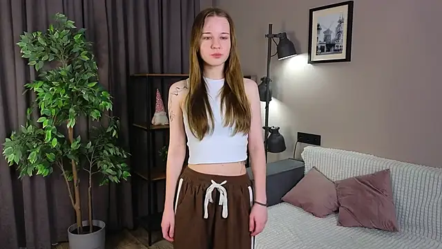 DorisBelger online show from 02/03/25, 06:17