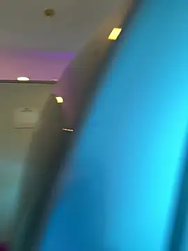 Lars-Lola online show from 03/09/25, 10:30