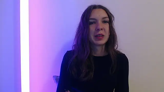 Snapshot of aurora_lust chatting on 10/15/25, 05:29 aurora lust online show from 10/15/25, 05:29